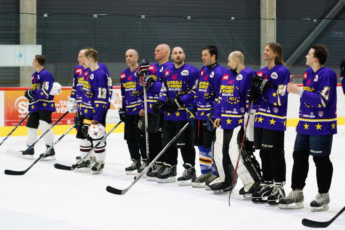 Ice Academy Foto